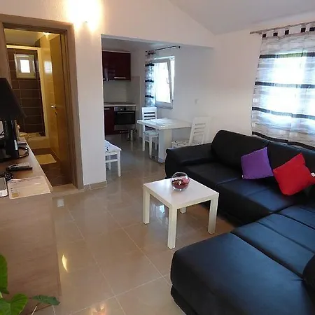 Octopus アパート Vinišće